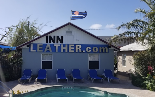 Inn Leather Corp cartera de 2 inmuebles en venta en LoopNet.es - Foto del edificio - Imagen 1 de 7