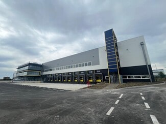 Más detalles de Via Madonna Di Poggio 7, Castel Guelfo Di Bologna - Nave en alquiler