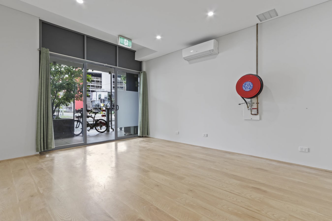1267-1277 Botany Rd, Mascot, NSW 2020 - Unidad C1 -  - Foto del interior - Image 1 of 7