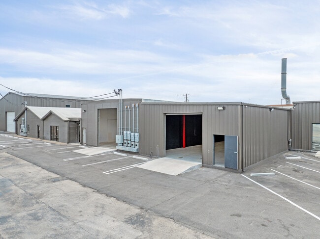 Más detalles de 11110 Bluff Bend Dr, Austin, TX - Nave en venta