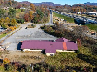 Más detalles de 1941 Champion Dr, Canton, NC - Local en alquiler