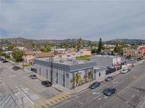 12501 Philadelphia St, Whittier, CA - VISTA AÉREA  vista de mapa - Image1