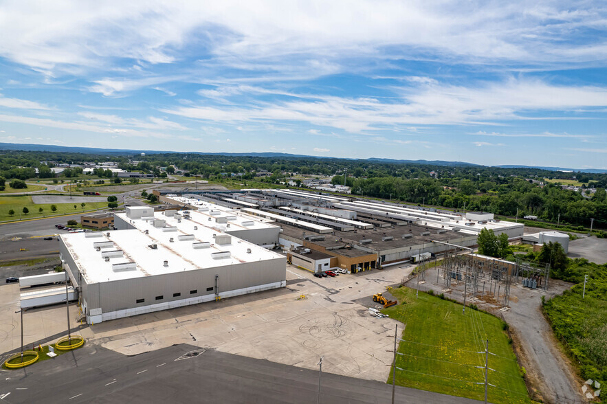 1 General Motors Dr, Syracuse, NY en alquiler - Foto del edificio - Imagen 3 de 9