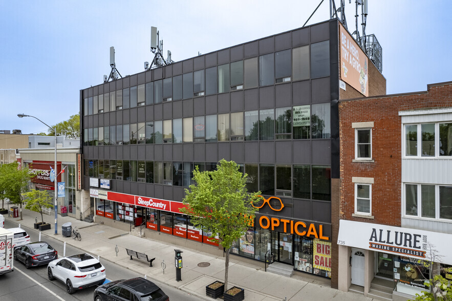 745 Danforth Ave, Toronto, ON en alquiler - Foto del edificio - Imagen 1 de 2