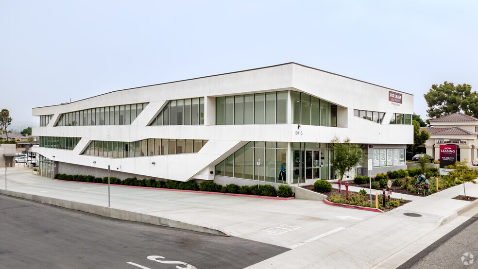 19115-19117 Colima Rd, Rowland Heights, CA en alquiler - Foto del edificio - Imagen 3 de 20