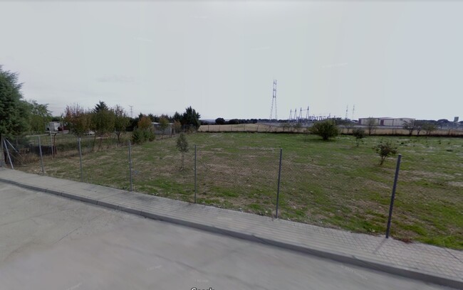 Más detalles de Calle Amarillo Jazmín, 99, El Casar - Terreno en venta