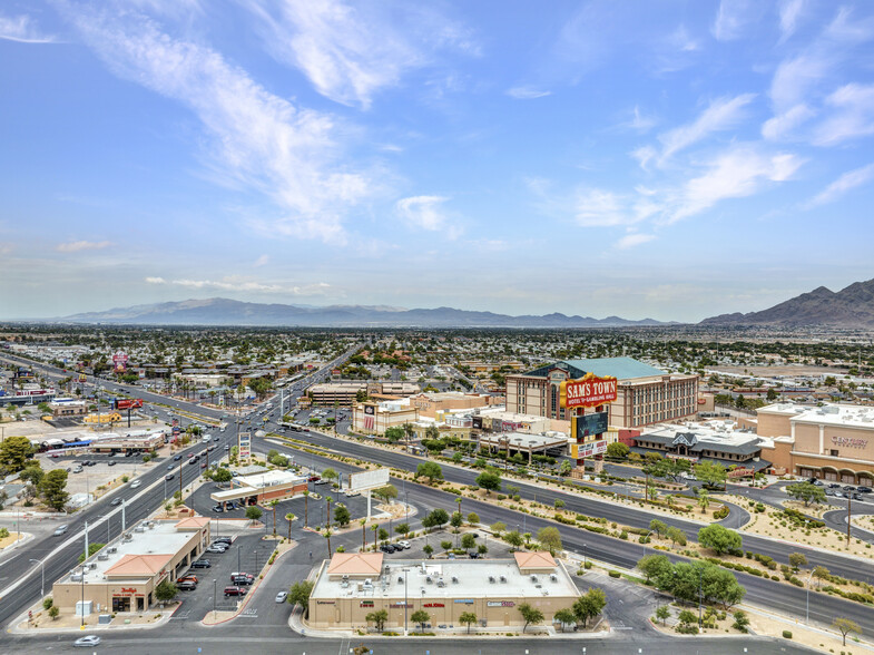 5230 Boulder Hwy, Las Vegas, NV en alquiler - Foto del edificio - Imagen 2 de 7