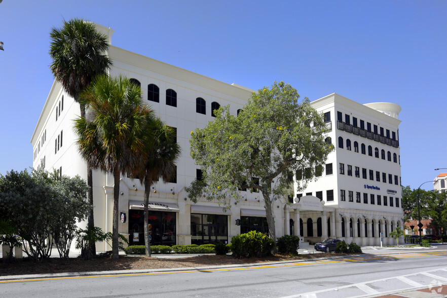 1626 Ringling Blvd, Sarasota, FL en alquiler - Foto del edificio - Imagen 1 de 5