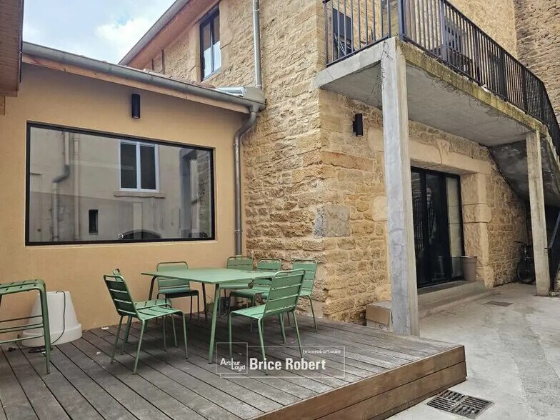 Oficina en Lyon en venta - Foto del edificio - Imagen 1 de 2