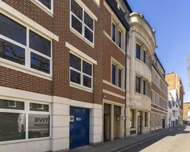 15 Jockeys Fields, London en alquiler Foto del edificio- Imagen 2 de 14