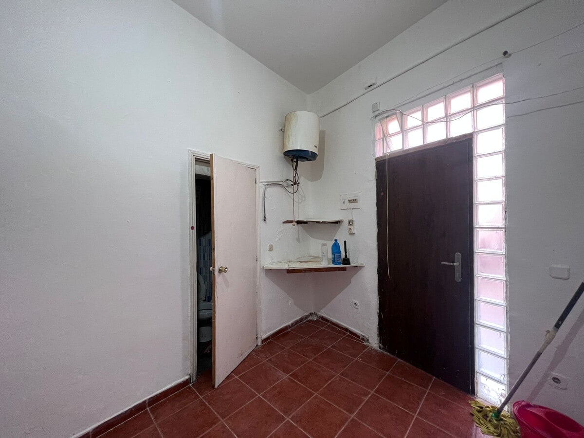 Madrid, MAD 28020 -  -  - Foto del interior - Image 1 of 3