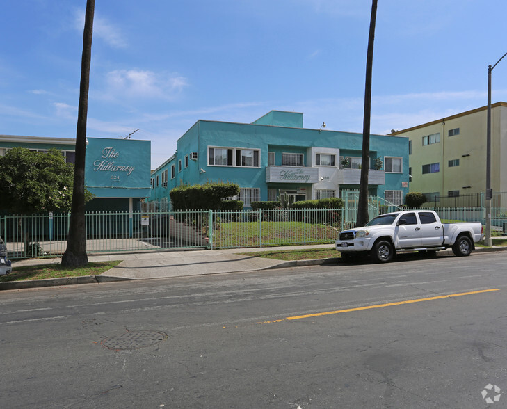 330 S Kenmore Ave, Los Angeles, CA en venta - Foto principal - Imagen 1 de 2