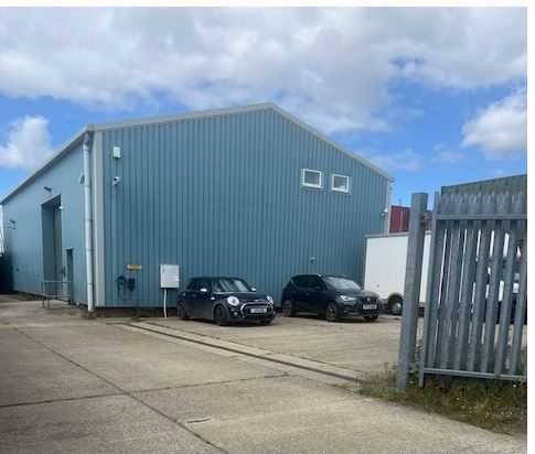 14-14A Springfield Rd, Burnham On Crouch en venta - Foto del edificio - Imagen 3 de 3