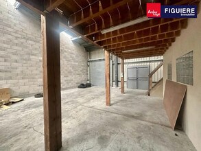 705 Avenue De L'Europe, Saint-Cannat en alquiler Foto del edificio- Imagen 2 de 2