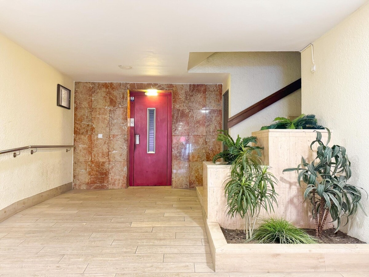 Carrer De Benidorm, Reus, TAR 43205 -  -  - Foto del interior - Image 1 of 20