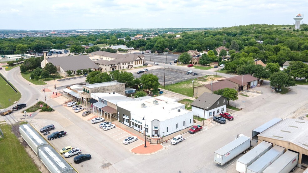 213 Mesquite, Aledo, TX en alquiler - Foto del edificio - Imagen 1 de 2