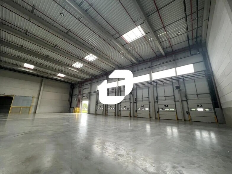 5 Rue De La Fontaine Des Bries, Moussy-le-Neuf en alquiler - Foto del edificio - Imagen 3 de 5