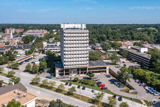 20600 Chagrin Blvd, Shaker Heights, OH - VISTA AÉREA  vista de mapa - Image1