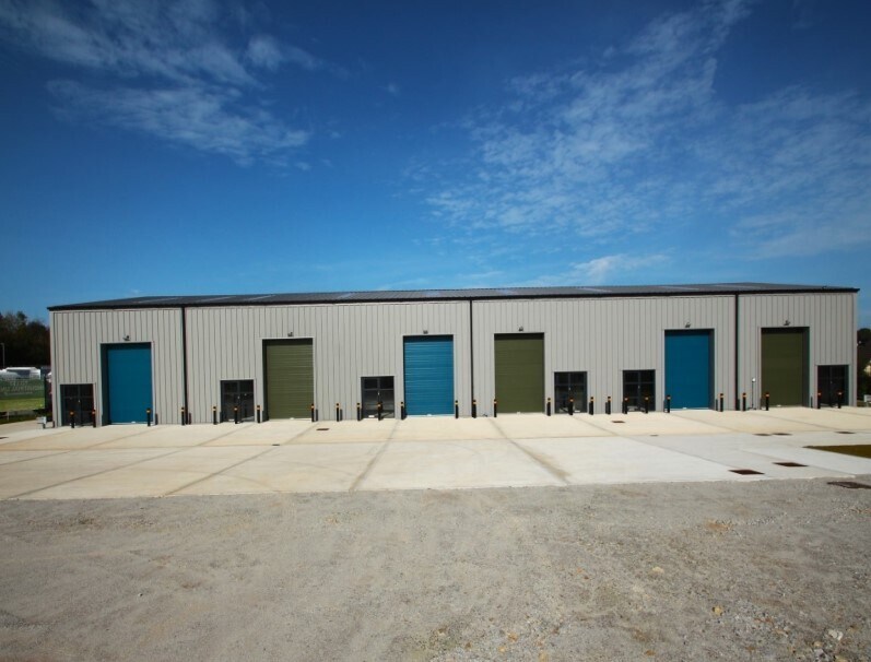 D1 Threemilestone Industrial Estate, Threemilestone en alquiler Foto principal- Imagen 1 de 2