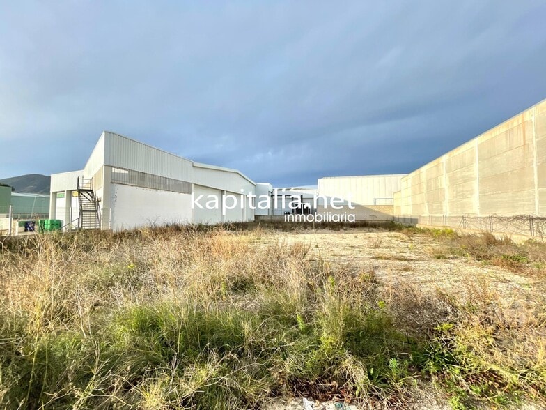 Nave en Castelló de Rugat, Valencia en alquiler - Foto del edificio - Imagen 3 de 3