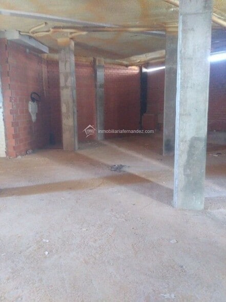 Local en Cáceres en venta - Foto del edificio - Imagen 2 de 9