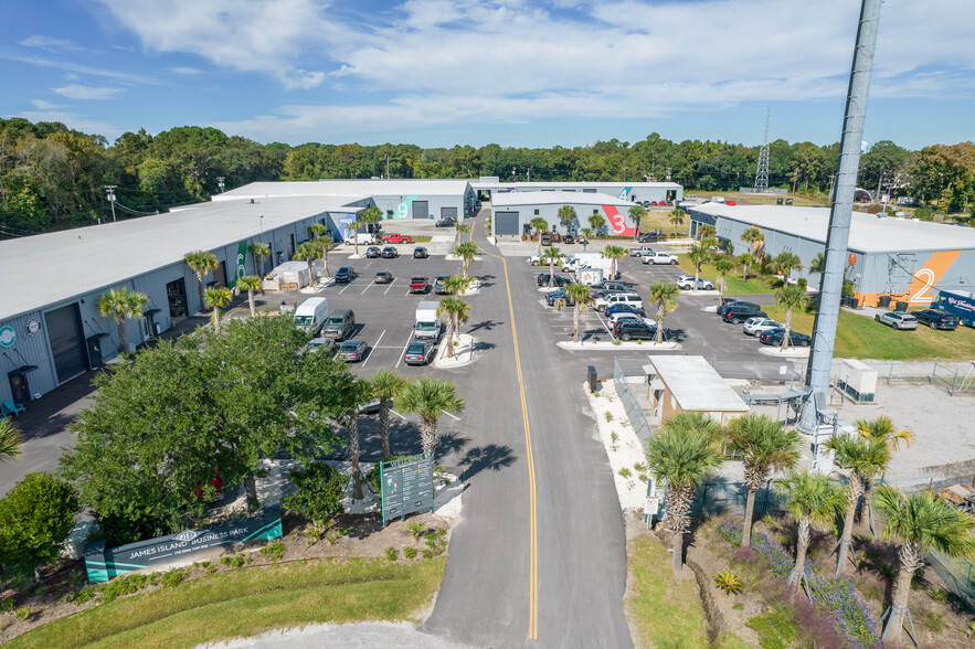 1750 Signal Point Rd, Charleston, SC en alquiler - Foto del edificio - Imagen 1 de 12