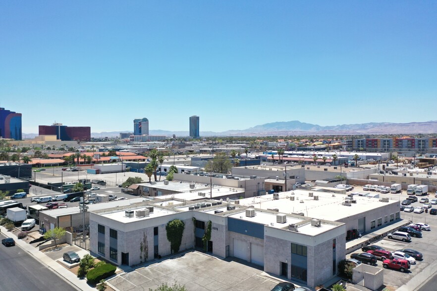 3375 Aldebaran Ave, Las Vegas, NV en venta - Foto del edificio - Imagen 2 de 42