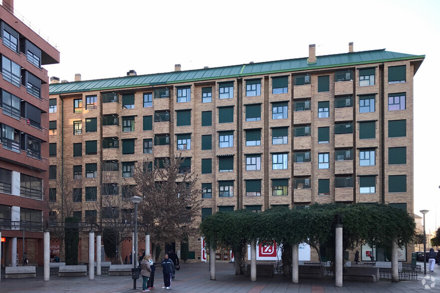 Carolina Coronado, 9, Parla, Madrid en alquiler - Foto del edificio - Imagen 2 de 2