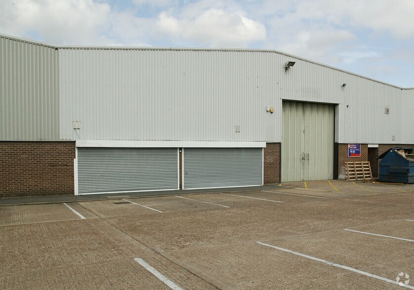 Newman Rd, Croydon en alquiler - Foto del edificio - Imagen 2 de 3