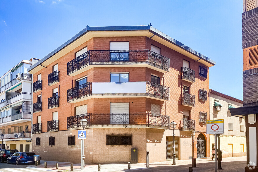 Calle Estebón, 1, Leganés, Madrid en alquiler - Foto del edificio - Imagen 3 de 3