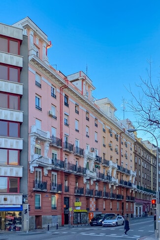 Más detalles para Calle De Cartagena, 110, Madrid - Edificios residenciales en venta