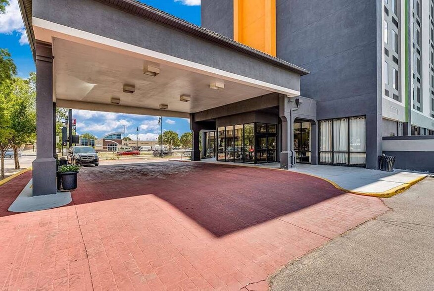 221 E Kellogg St, Wichita, KS en venta - Foto del edificio - Imagen 2 de 18