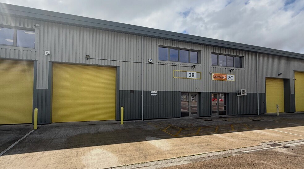 West Buckland Rd, Wellington en alquiler - Foto del edificio - Imagen 1 de 4