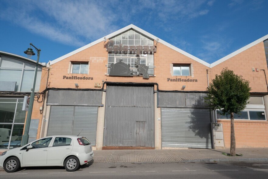 Nave en Alcoy, Alicante en venta - Foto del edificio - Imagen 1 de 13