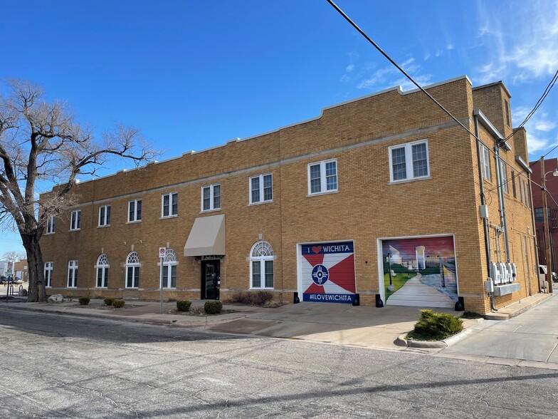 1401 E Douglas Ave, Wichita, KS en alquiler - Foto del edificio - Imagen 2 de 21