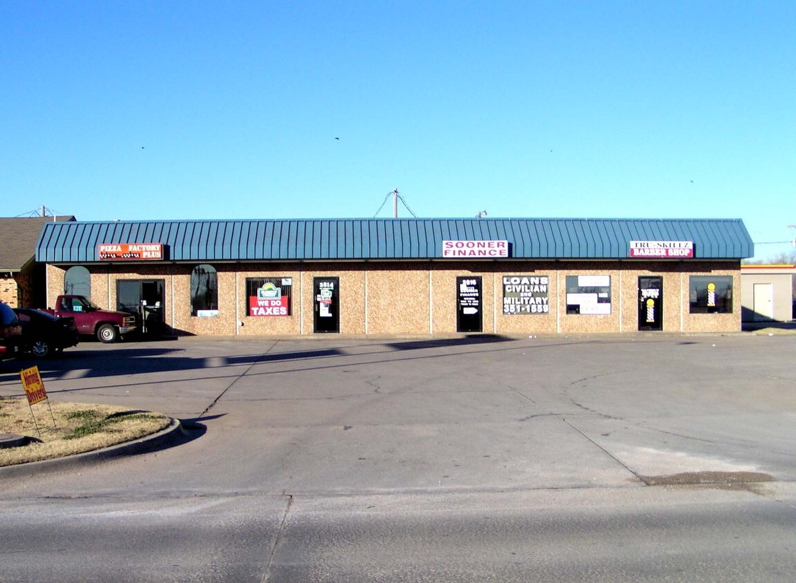 2812-2818 NW Sheridan Rd, Lawton, OK en alquiler Foto del edificio- Imagen 1 de 3