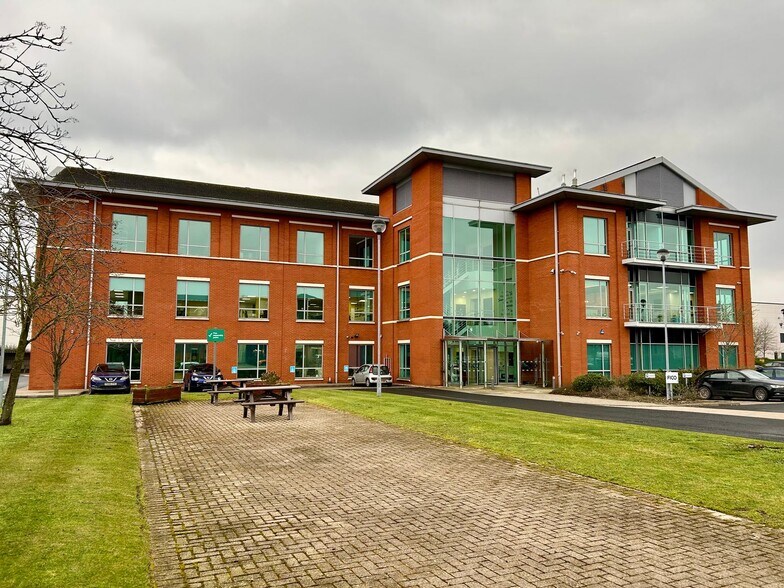 Starley Way, Birmingham en alquiler - Foto del edificio - Imagen 3 de 5