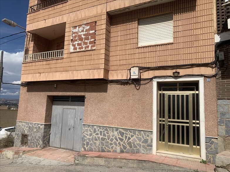 Local en Murcia en venta - Foto del edificio - Imagen 2 de 9