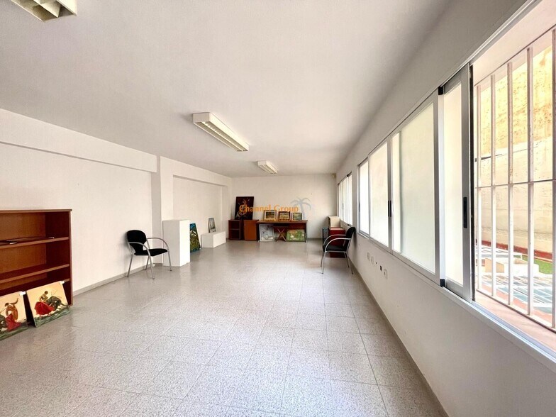 Local en Alicante, Alicante en venta - Foto del edificio - Imagen 1 de 6