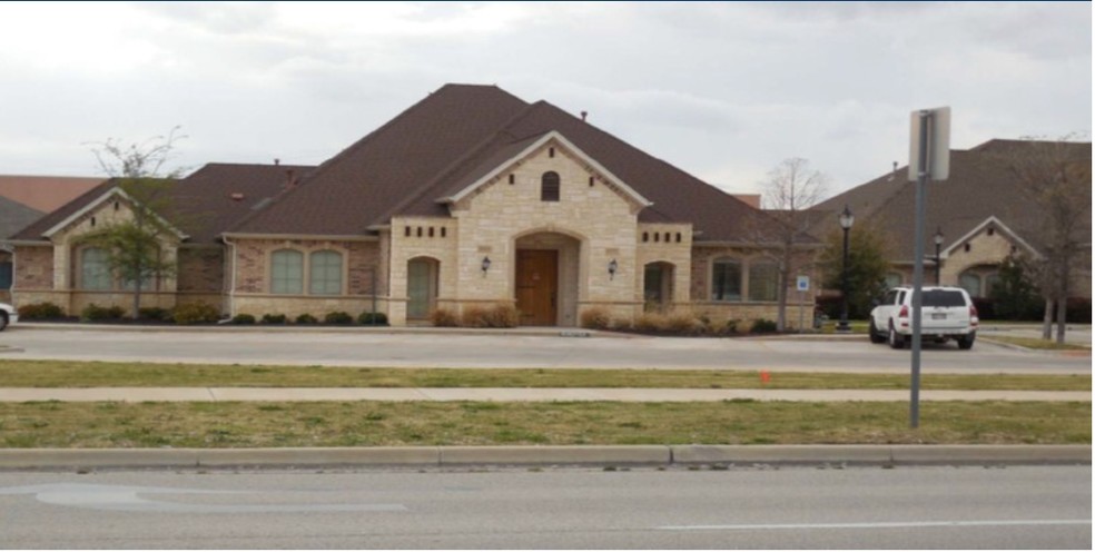 8313 Whitley Rd, Watauga, TX en alquiler - Foto del edificio - Imagen 2 de 13