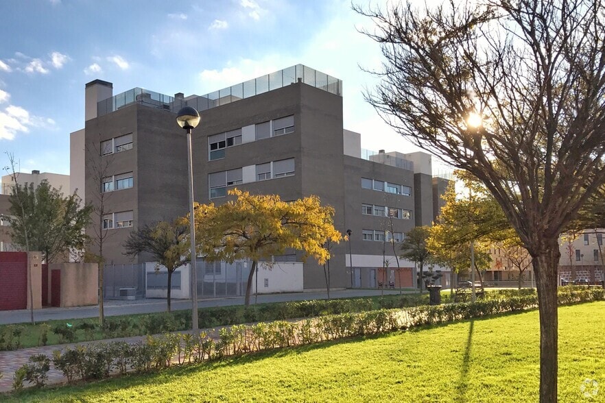 Paseo de la Tolerancia, 2, Torrejón de Ardoz, Madrid en alquiler - Foto del edificio - Imagen 2 de 2