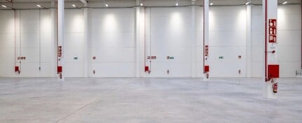 Nave en L'Hospitalet de Llobregat, Barcelona en alquiler Foto del interior- Imagen 1 de 4