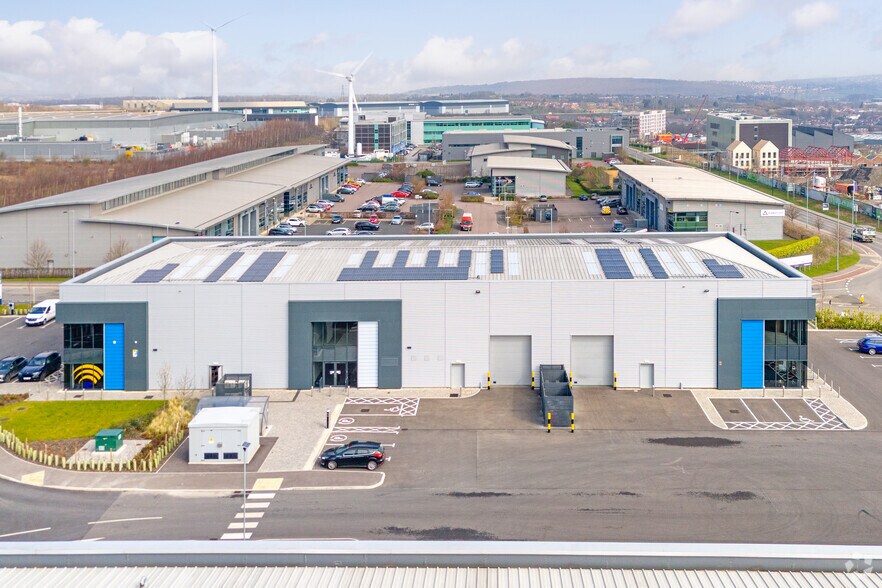 Whittle Way, Catcliffe en alquiler - Foto del edificio - Imagen 2 de 4