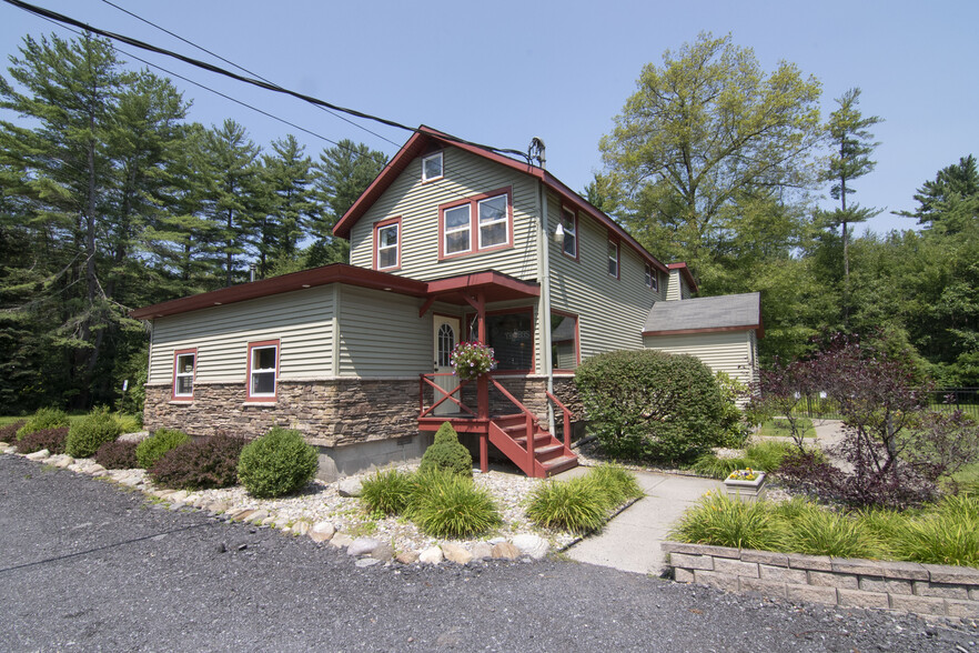 910 Rock City Rd, Ballston Spa, NY en venta - Foto principal - Imagen 1 de 31