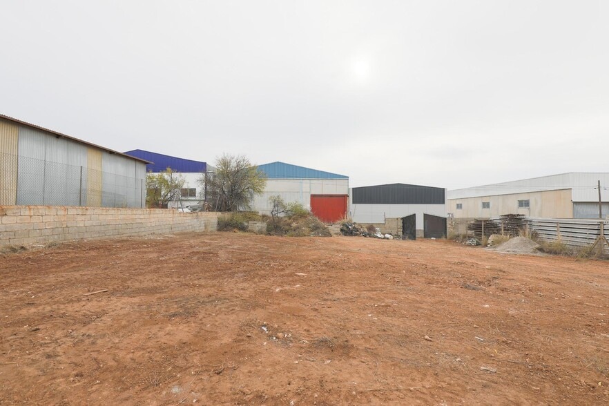 Barriada Esperillas, 604, Padul, Granada en venta - Foto del edificio - Imagen 2 de 11