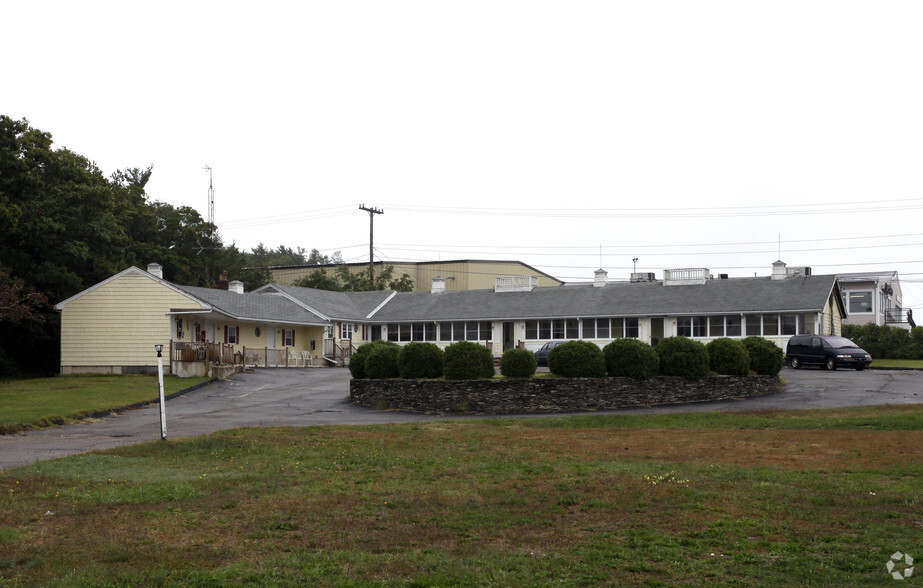 3082 Cranberry Hwy, East Wareham, MA en alquiler - Foto del edificio - Imagen 2 de 5