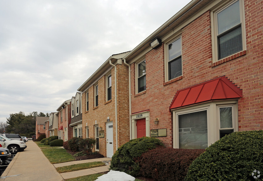 15720-15754 Crabbs Branch Way, Rockville, MD en venta - Foto del edificio - Imagen 3 de 5