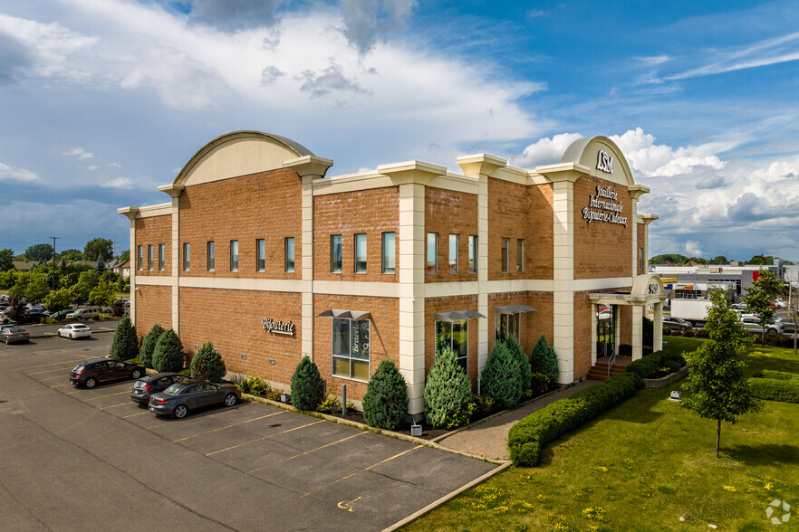 9420 Boul Taschereau, Brossard, QC en alquiler - Foto del edificio - Imagen 3 de 5