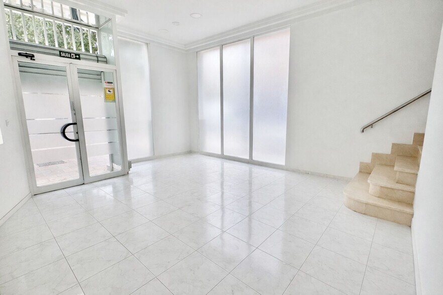 Local en Palma en venta - Foto del interior - Imagen 3 de 22
