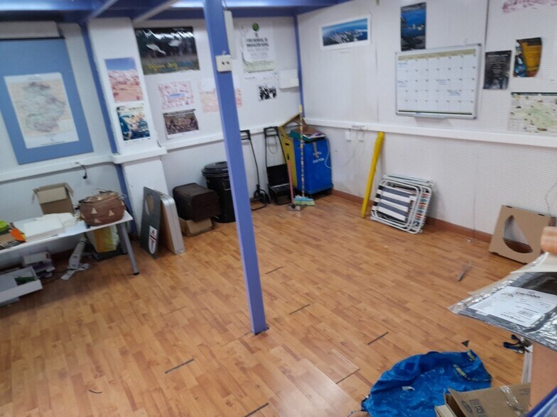 Local en Cáceres en alquiler - Foto del edificio - Imagen 3 de 9